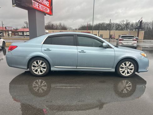 Used 2012 Toyota Avalon image 7