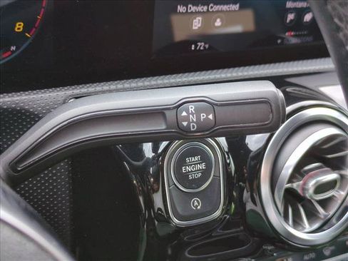 Used 2020 Mercedes-Benz CLA 250 image 12