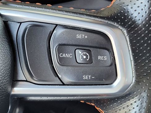 Used 2022 Jeep Gladiator Mojave w/ LED Lighting Group AWD/4WD image 32