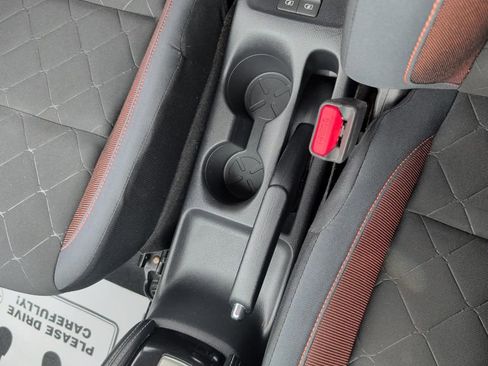 Used 2019 Nissan Kicks SR FWD image 17