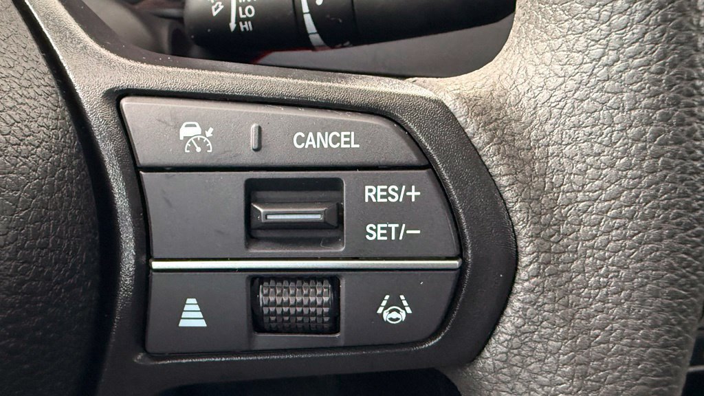 Used 2025 Honda Accord SE image 31