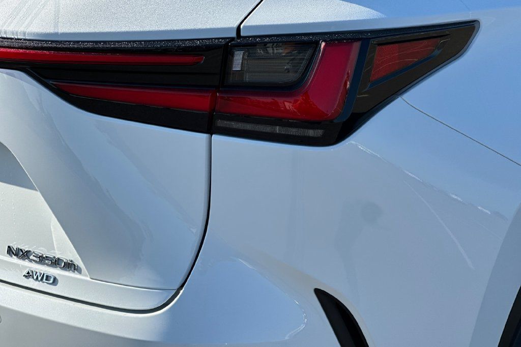 Certified 2026 Lexus NX 350h AWD w/ Accessory Package (2T) image 26