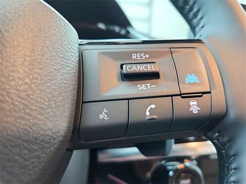 New 2026 Nissan Pathfinder Platinum image 26