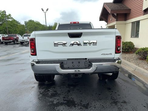 New 2026 RAM 3500 Tradesman AWD/4WD image 16