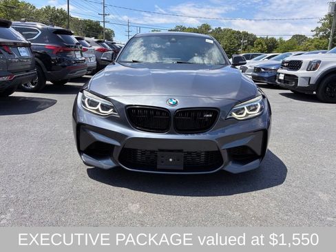 Used 2018 BMW M2 RWD image 2