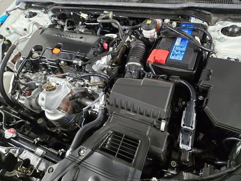 Used 2024 Honda Civic Sport image 24