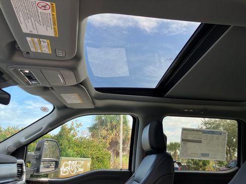 New 2026 Ford F250 Lariat w/ Black Appearance Package image 33