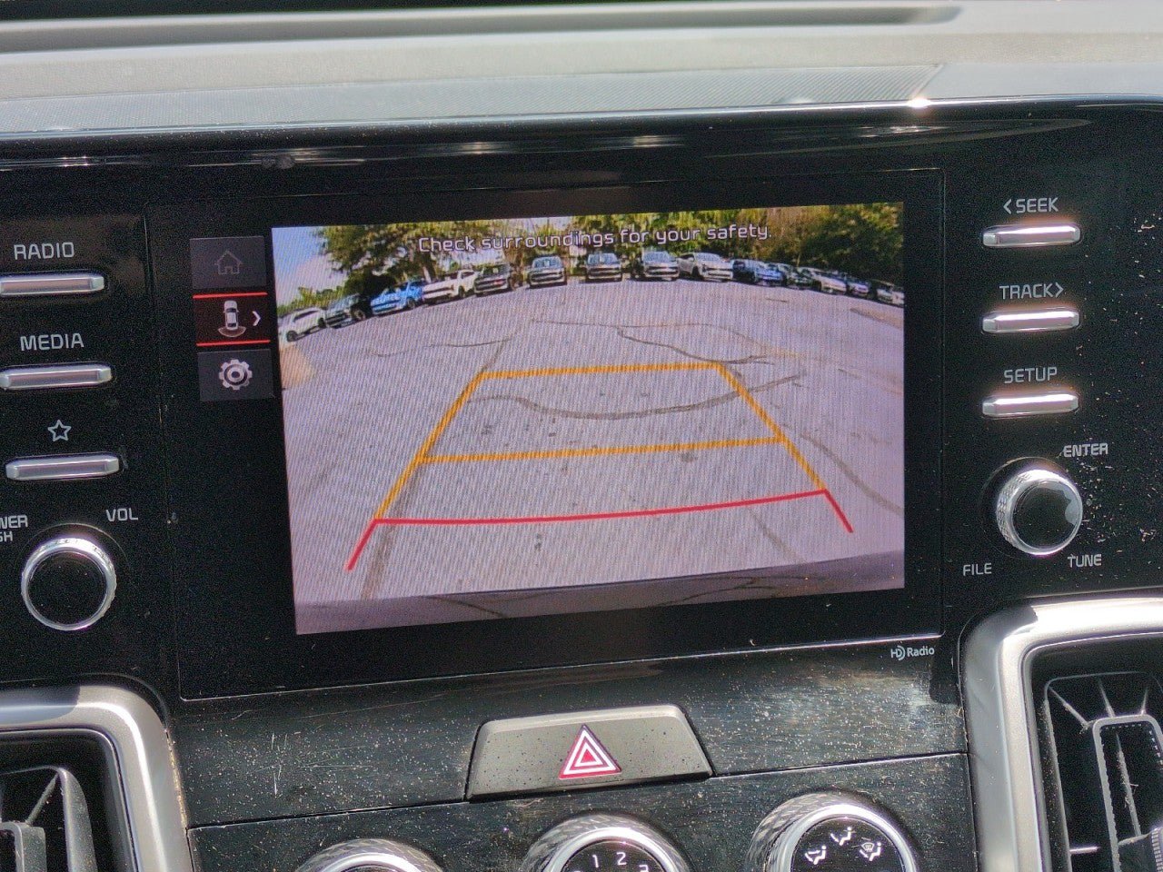 Certified 2023 Kia Sorento LX FWD image 20