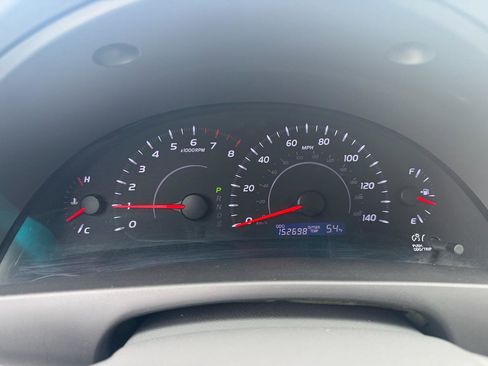 Used 2011 Toyota Camry LE w/ LE Extra-Value Pkg image 17