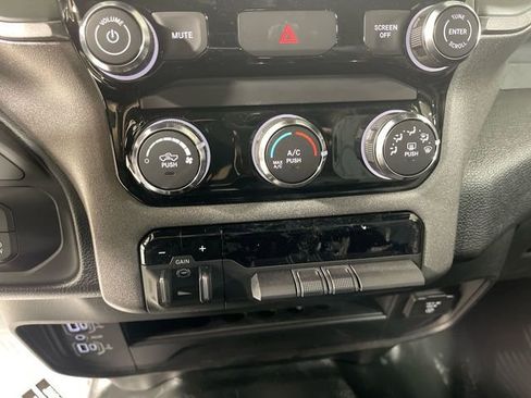 New 2026 RAM 2500 Tradesman w/ Chrome Appearance Group AWD/4WD image 19