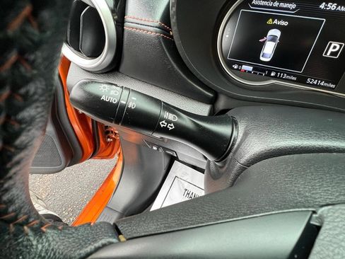 Used 2021 Nissan Versa SR w/ Convenience Package image 16