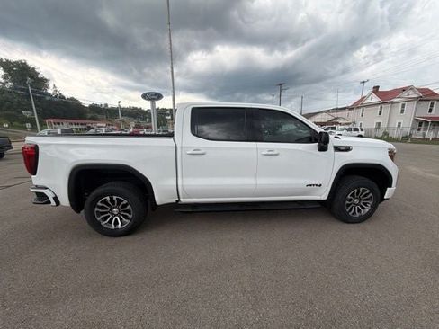 Used 2020 GMC Sierra 1500 AT4 w/ AT4 Premium Package AWD/4WD image 8