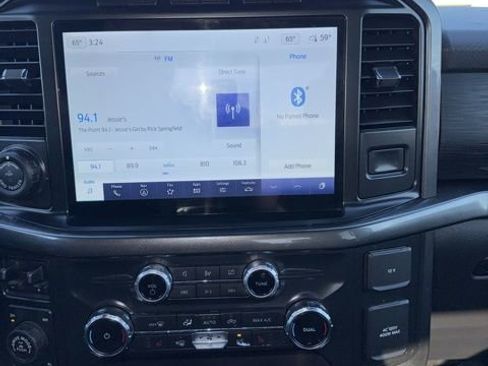 Used 2022 Ford F150 XLT w/ Equipment Group 302A High image 17