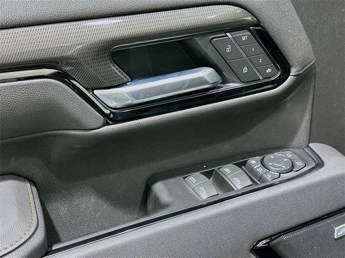 New 2026 GMC Sierra 2500 AT4 w/ AT4 Premium Plus Package image 18