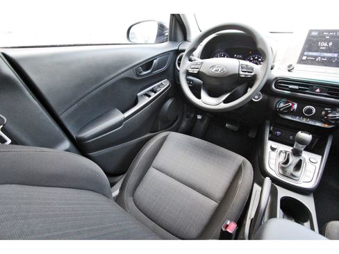 Used 2023 Hyundai Kona SEL w/ Cargo Package FWD image 11