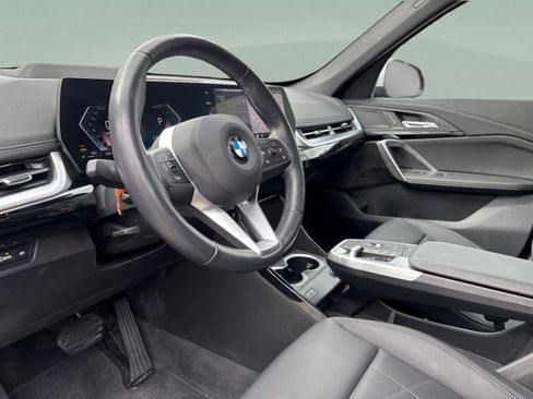 Used 2024 BMW X1 xDrive28i w/ Technology Package image 7