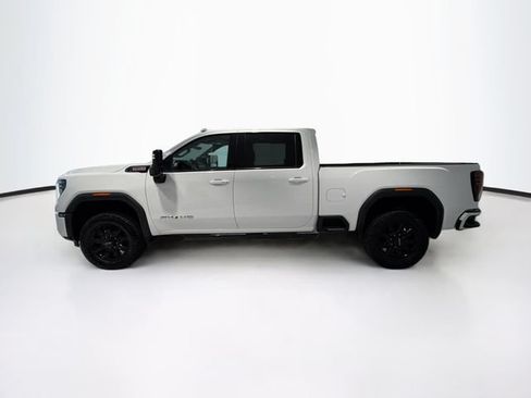 Used 2024 GMC Sierra 3500 AT4 w/ AT4 Premium Plus Package AWD/4WD image 4