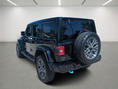 Used 2024 Jeep Wrangler High Altitude