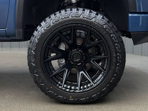 Used 2026 GMC Sierra 1500 Elevation AWD/4WD image 9