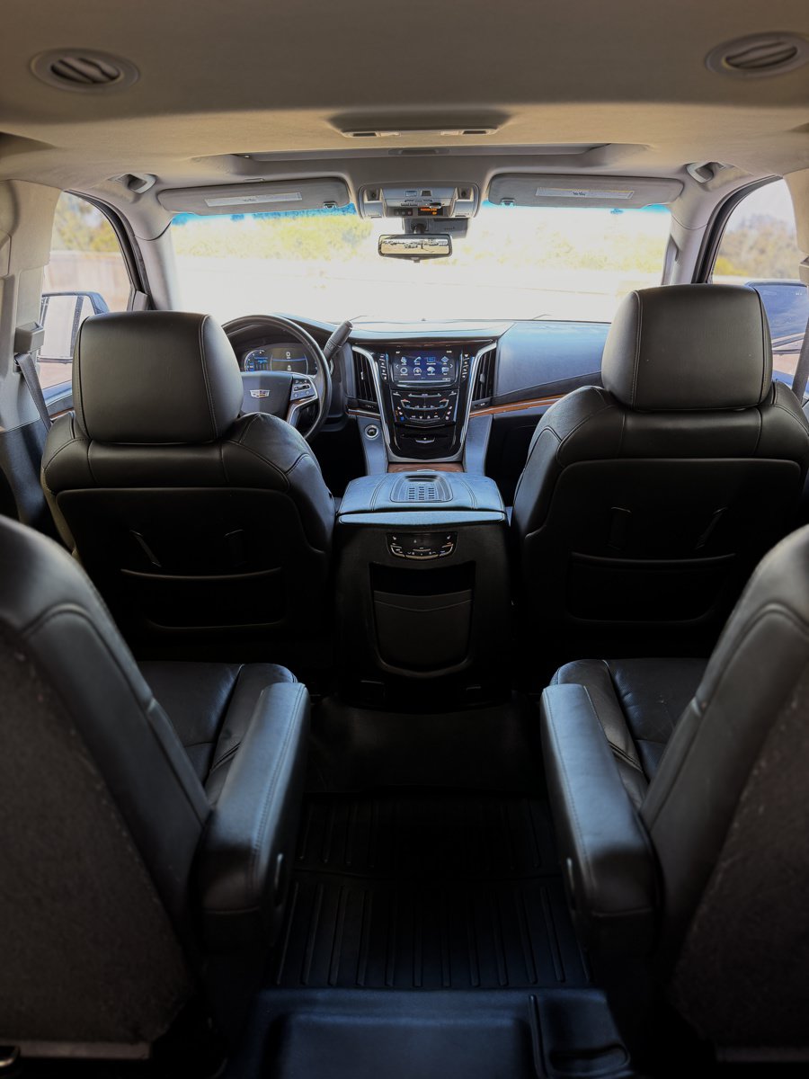 Used 2017 Cadillac Escalade Luxury AWD/4WD image 18