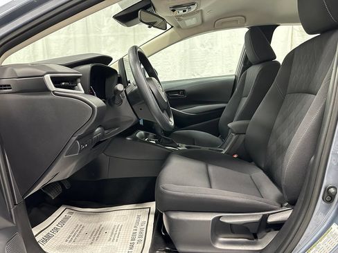 Used 2026 Toyota Corolla LE FWD image 14