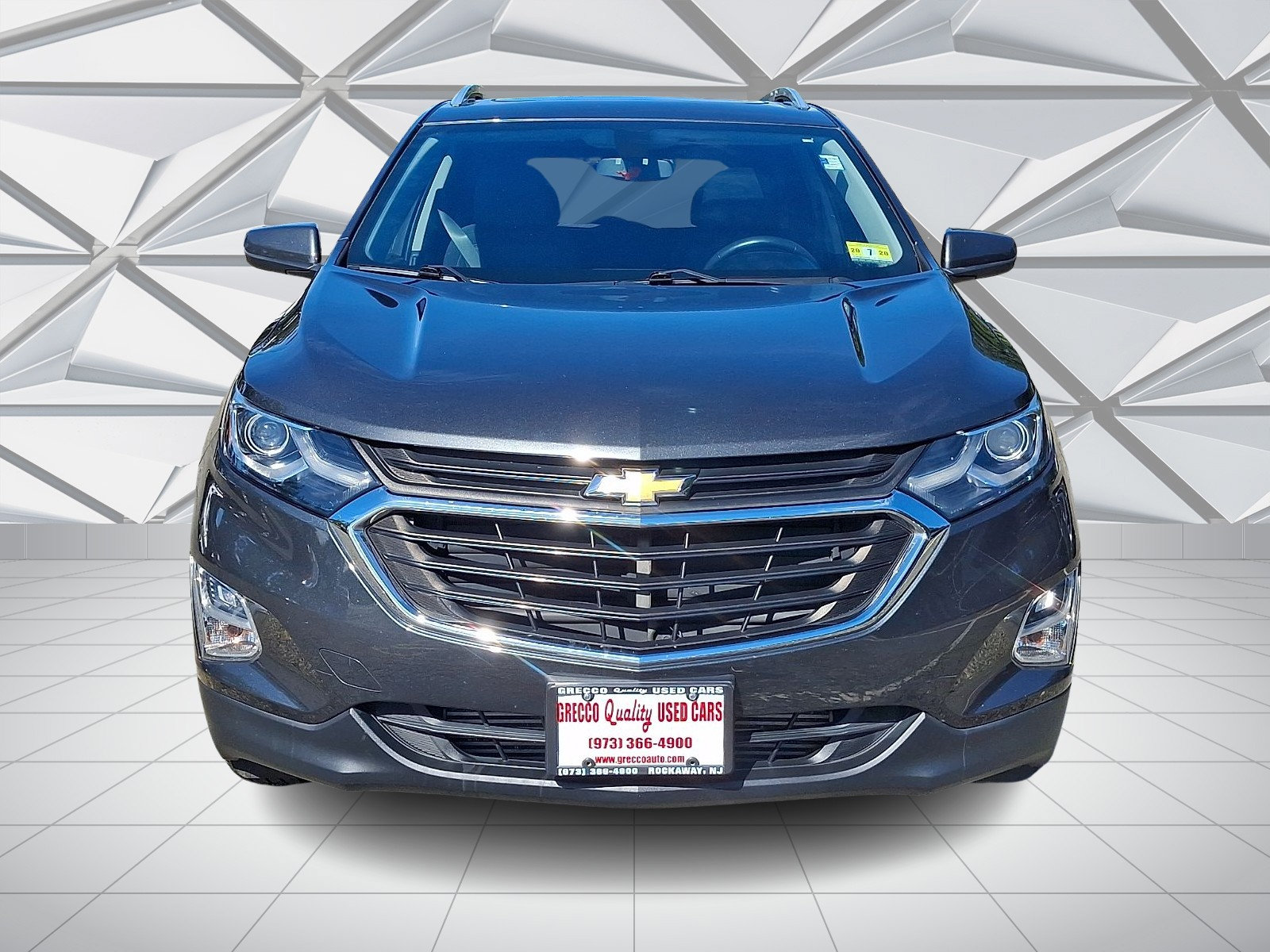 Used 2018 Chevrolet Equinox LT w/ Sun & Infotainment Package AWD/4WD image 3