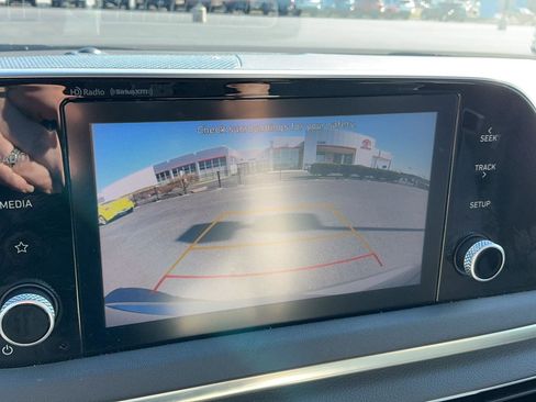 Certified 2021 Hyundai Sonata SEL w/ Convenience Package image 22