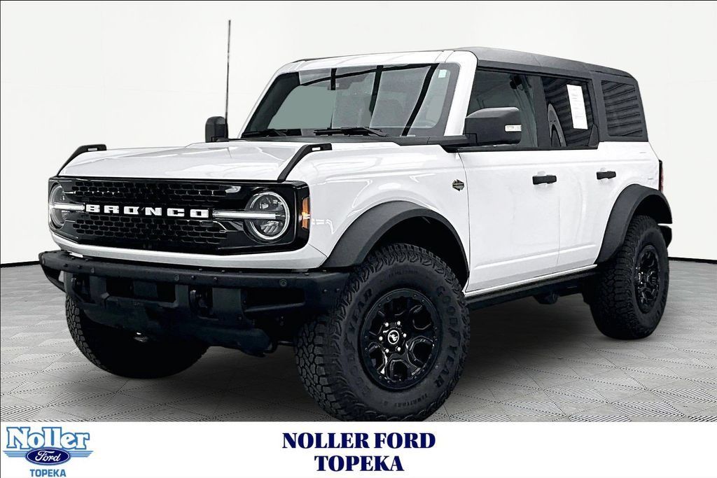 Certified 2024 Ford Bronco Wildtrak AWD/4WD image 1