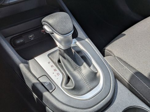 Used 2024 Kia Forte LXS FWD image 25