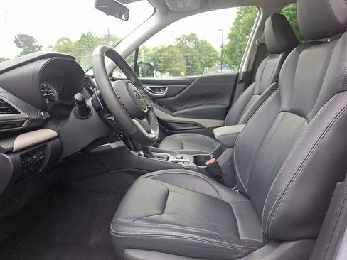Used 2023 Subaru Forester Limited image 11