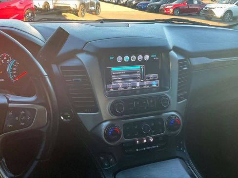 Used 2017 GMC Yukon XL Denali w/ Open Road Package image 6