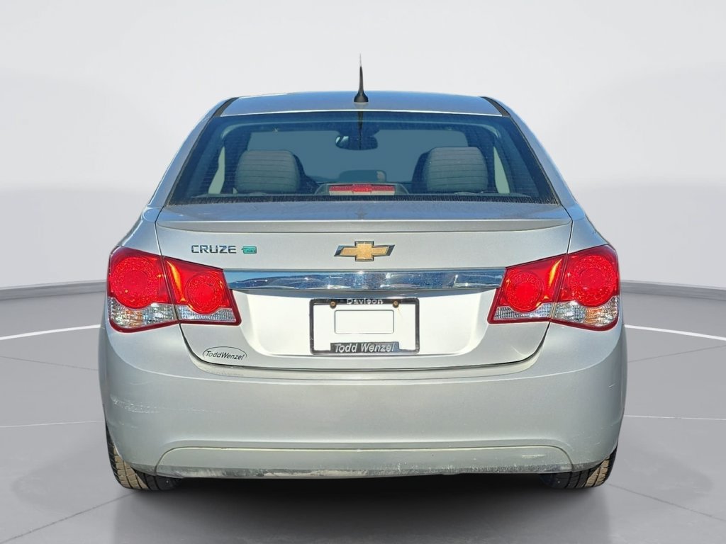 Used 2011 Chevrolet Cruze Eco FWD image 5