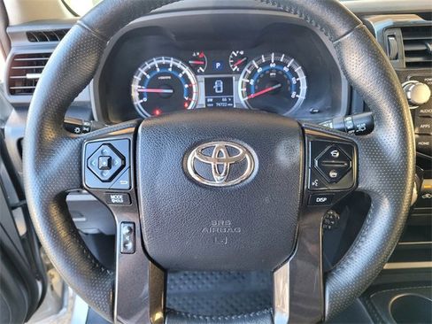 Certified 2018 Toyota 4Runner TRD Off-Road Premium image 28