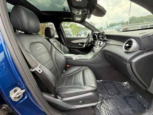 Used 2021 Mercedes-Benz GLC 63 AMG 4MATIC image 26