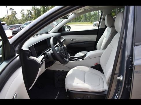 Certified 2025 Hyundai Tucson SEL image 14