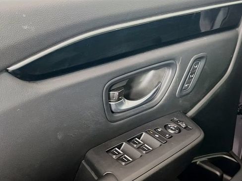 Used 2025 Honda Pilot EX-L image 17