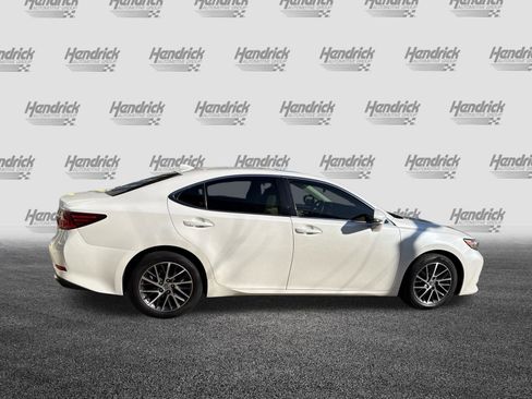 Used 2017 Lexus ES 350 image 11