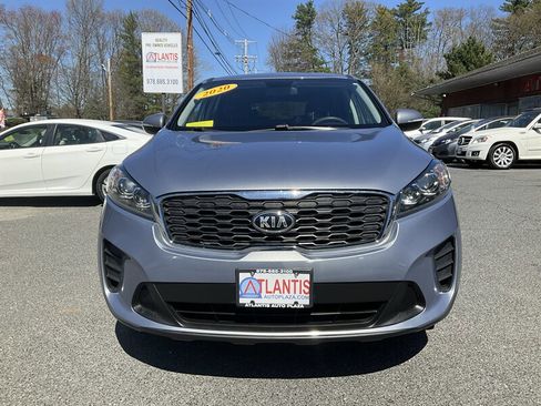 Used 2020 Kia Sorento AWD V6 image 2