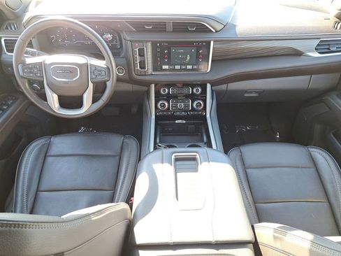 Used 2023 GMC Yukon Denali image 12