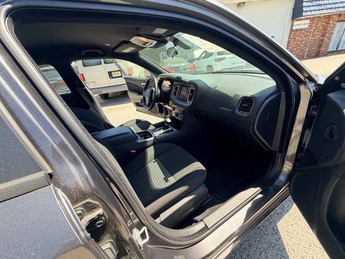 Used 2023 Dodge Charger SXT w/ Cold Weather Package RWD image 51