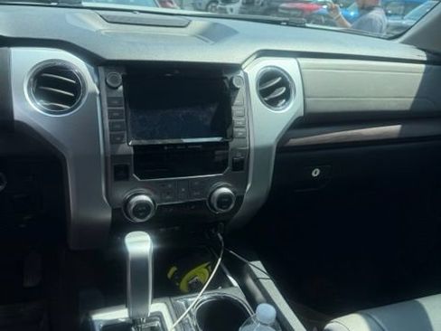Used 2021 Toyota Tundra Limited w/ Limited Premium Package RWD image 4