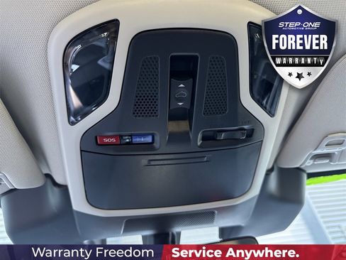 New 2025 Subaru Outback Limited image 25