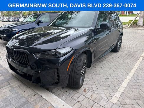 Used 2024 BMW X5 xDrive40i w/ M Sport Package AWD/4WD image 4