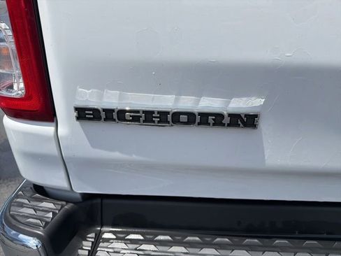 Used 2019 RAM 1500 Big Horn AWD/4WD image 11