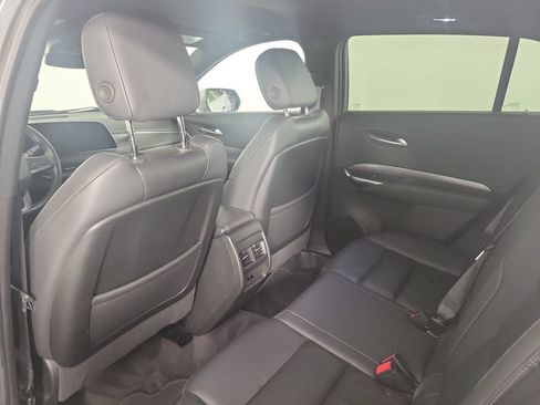 Used 2025 Cadillac XT4 Premium Luxury FWD image 12