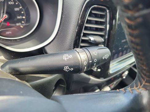 Used 2019 Jeep Compass Limited FWD image 28