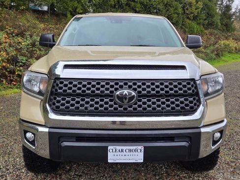 Used 2018 Toyota Tundra SR5 image 10