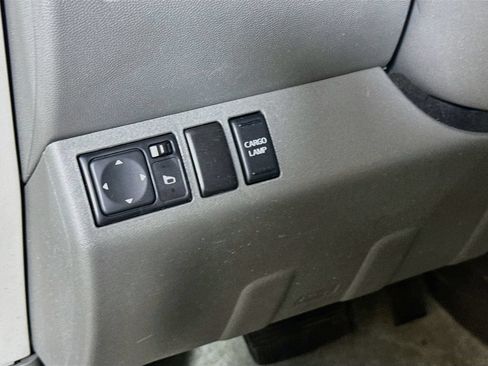 Used 2016 Nissan Frontier SV RWD image 10