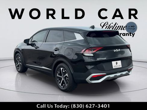 Used 2025 Kia Sportage EX FWD image 5