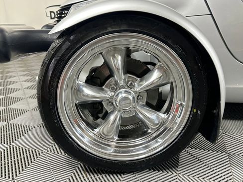 Used 2000 Plymouth Prowler RWD image 13